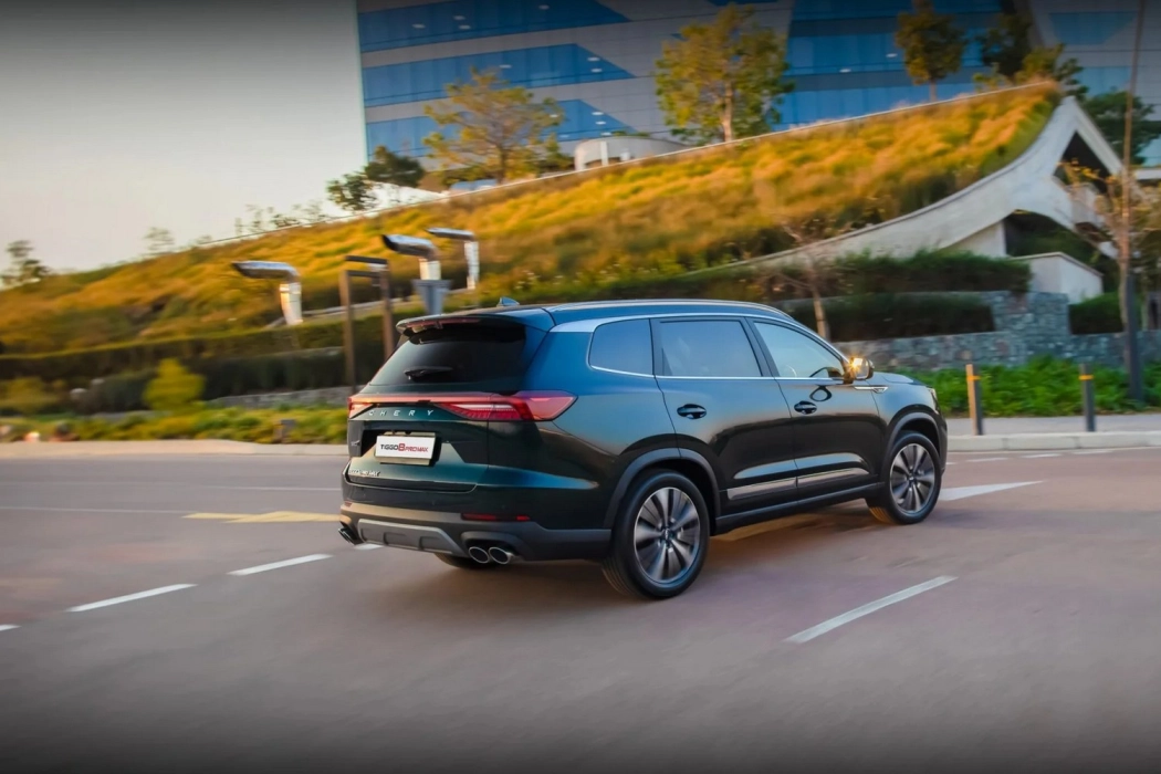 Chery для молодых родителей: автокресло, багажник, климат — что важно?